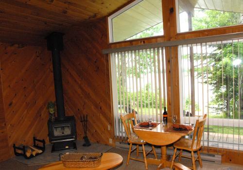 Living room of cabins 5 and 6